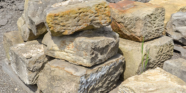 Камни дона фото Sandstone, Barn Stone and You - The Rock Pile Garden Center